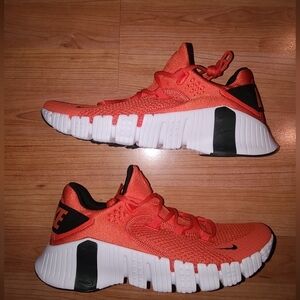 Nike Free Metcon 4 'Team Orange'